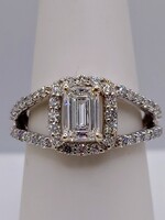 SZ 6 14kt WHITE GOLD LAB GROWN EMERALD CUT DIAMOND WITH HALO RING 