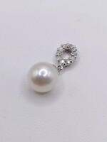  14KT WHITE GOLD 9MM WHITE PEARL DROP WITH DIAMOND ACCENT BALE PENDANT