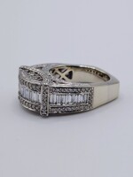  SIZE 6 14KT WHITE GOLD ~1.30 TOTAL CARAT WT. BAGUETTE & ROUND DIAMOND RING