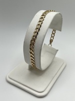  7" 14kt Yellow Gold Diamond Cut Curb Link Bracelet 