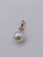  14KT YELLOW GOLD 8MM PEARL WITH ~.03 CARAT PRINCESS DIAMOND ACCENT PENDANT