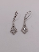  14KT WHITE GOLD DIAMOND CUT & BEADED KITE SHAPE DANGLE EARRINGS