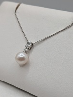  14KT WHITE GOLD ~8mm PEARL AND DIAMOND 3/4" PENDANT ON 16"-18" CHAIN NECKLACE