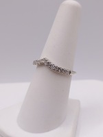  SIZE 7 14KT WHITE GOLD ~.32 TOTAL CARAT WT. ROUND DIAMOND CONTOUR BAND RING
