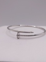  18KT WHITE GOLD ~.15 TOTAL CARAT WT. DIAMOND ACCENT 2.5" NAIL BANGLE BRACELET