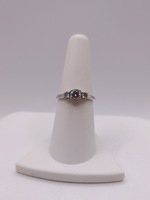  SIZE 7 14KT WHITE GOLD ~.53 TOTAL CARAT WT. ROUND BRILLIANT THREE DIAMOND RING