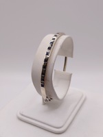  18KT WHITE GOLD ~.77 TOTAL CARAT WT. SQUARE CUT SAPPHIRE ACCENT BANGLE BRACELET