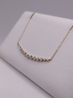  18KT YELLOW GOLD ~.30 TOTAL CARAT WT. DIAMOND CURVED BAR PENDANT NECKLACE