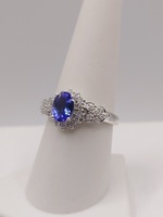  SIZE 8 14KT WHITE GOLD ~.80 CARAT OVAL TANZANITE W/ DIAMOND ACCENT RING