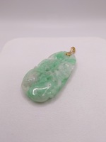  10KT YELLOW GOLD 2" CARVED OVAL JADE PENDANT