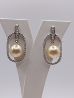  14KT WHITE GOLD 11mm GOLDEN PEARL IN DIAMOND OVAL FRAME 1.25" DANGLE EARRINGS