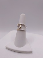  SIZE 7 14KT TWO TONE GOLD VENN DIAGRAM STYLE BAND RING