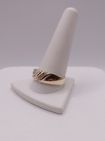  SIZE 12.5 14KT YELLOW GOLD ~.08 TOTAL CARAT WT. 4-DIAMOND WAVE MOTIF BAND RING