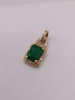  14KT YELLOW GOLD ~6.5 CARAT EMERALD WITH DIAMOND HALO AND BALE 1 1/8" PENDANT