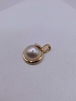  14KT YELLOW GOLD BLISTER PEARL WITH DIAMOND ACCENT BALE PENDANT