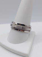 SIZE 10.5 18KT WHITE GOLD BRUSHED & POLISHED FINISH CUT-OUT DESIGN BAND RING