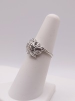  SIZE 6 14KT WHITE GOLD ~.30 TOTAL CARAT WT. ROUND DIAMOND LEAF DESIGN RING