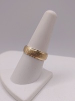  SIZE 8 14KT YELLOW GOLD BRUSHED AND POLISHED FINISH BAND RING