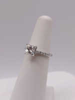  SZ 5 950 PLATINUM 1.21 CARAT GIA PRINCESS CUT DIAMOND CENTER WITH ACCENTS RING