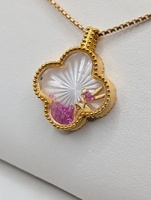  18KT YELLOW GOLD DANCING RUBY ACCENTED MOTHER OF PEARL 1" CLOVER PENDANT