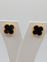 18kt Yellow Gold 1/2" Onyx Clover Stud Earrings
