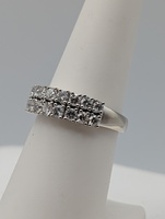 SIZE 7 14KT WHITE GOLD ~.80 TOTAL CARAT WT. DIAMOND DOUBLE ROW BAND RING