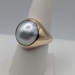  SIZE 8 18KT YELLOW GOLD 13mm BLISTER PEARL BEZEL SET DOME STYLE RING