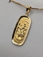  14KT YELLOW GOLD OVAL ST. CHRISTOPHER 1 1/8" RELIGIOUS MEDAL PENDANT