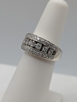  SIZE 5.5 14KT WHITE GOLD ~1 TOTAL CARAT WT. ROUND DIAMOND 3-ROW BAND RING