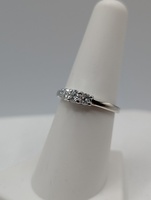  SIZE 7 14KT WHITE GOLD ~.60 TOTAL CARAT WT. ROUND BRILLIANT 3-DIAMOND RING