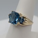  SIZE 8 14KT YELLOW GOLD ~4 TOT. CARAT WT. EMERALD AND HEART CUT BLUE TOPAZ RING