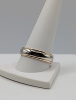  SIZE 10 10KT WHITE GOLD BRUSHED AND POLISHED FINISH BAND RING