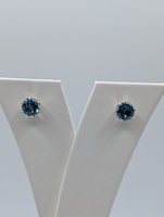  14KT YELLOW GOLD ~1.2 TOTAL CARAT WT. BLUE TOPAZ SOLITAIRE STUD EARRINGS